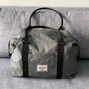 Hershel strand tote